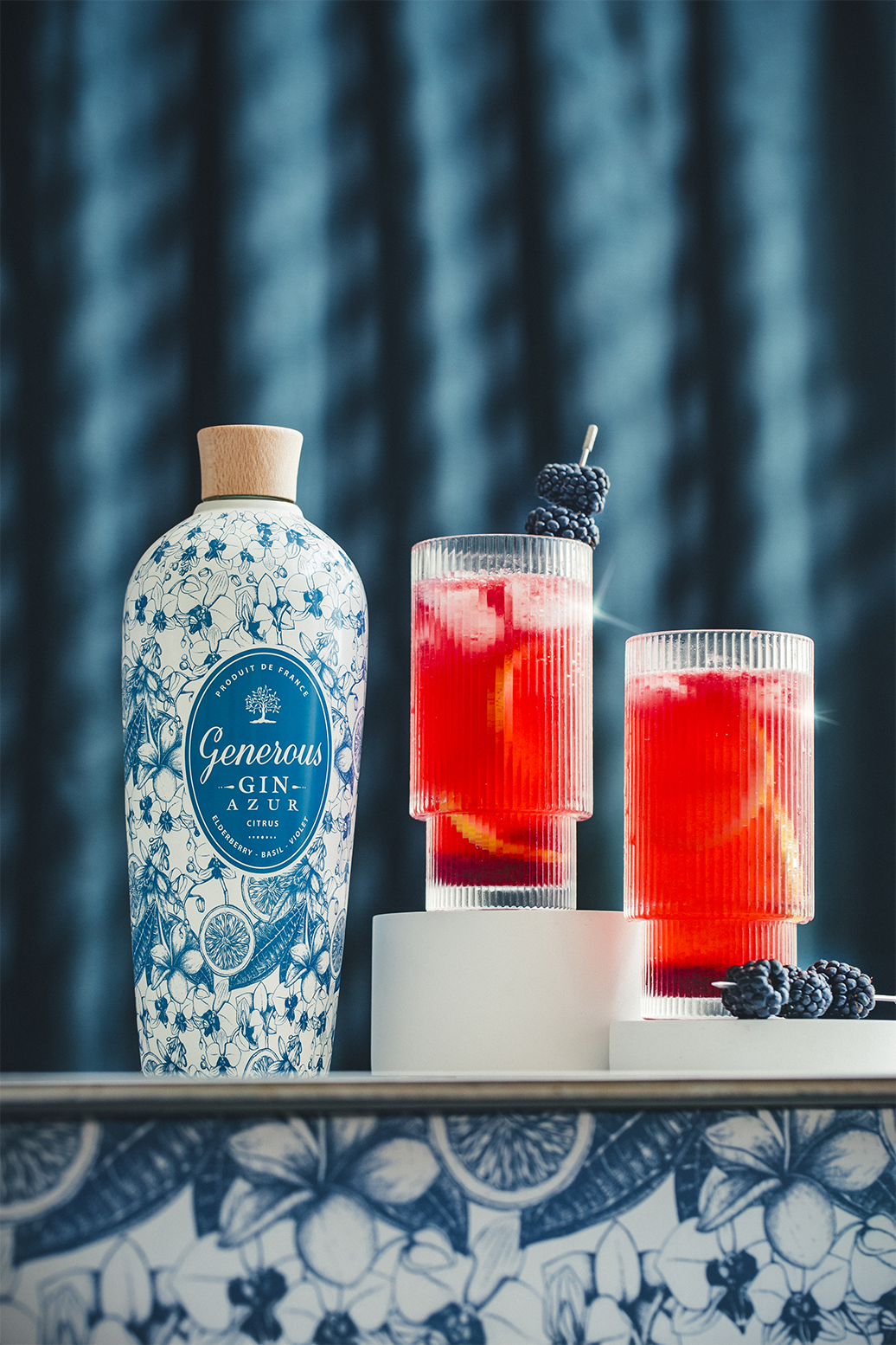 La vie <span style="text-decoration: underline;"><em>en bleu</em></span> avec </br><em>Gin Generous</em>